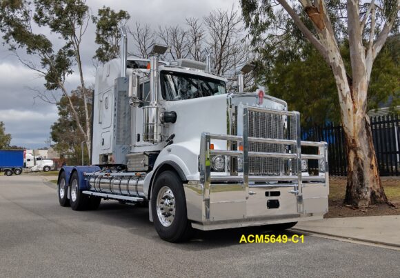 Acm5649 C1 Kenworth T909 5a Deep Texas Bullbar Acc 06 Web