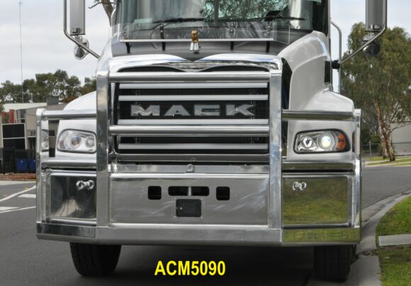 Acm5090 Mack Granite Bullbar Front