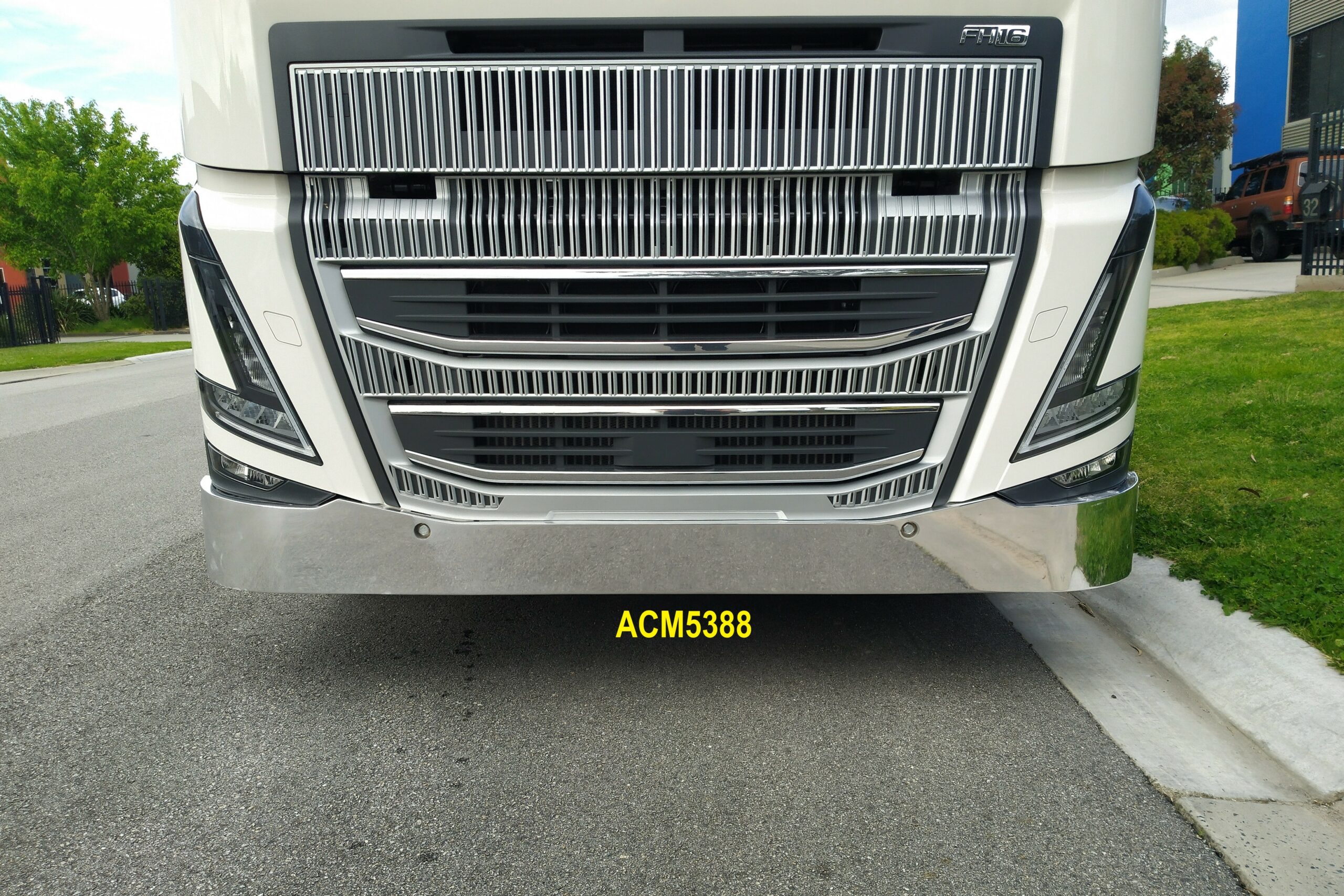 Acm5388 Volvo Fh Fm V5 21+ Bumper 03 Web