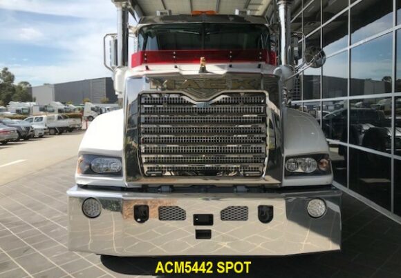 Acm5442 Spot Mack Superliner 08+ Texas Bumper 03 Web