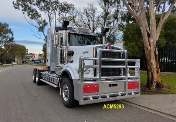 Acm5293 Kenworth C501 C508 C509 6a Ø90mm Pipe Bullbar 03 Web