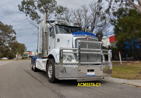 Acm5576 C1 Kenworth T609 5a High Texas Bullbar 06 Web