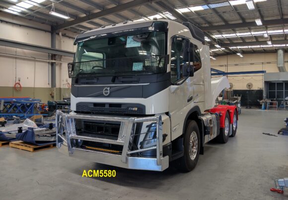 Acm5580 Volvo Fmx 11 2023+ 5a Low Profile Bullbar 04 Web