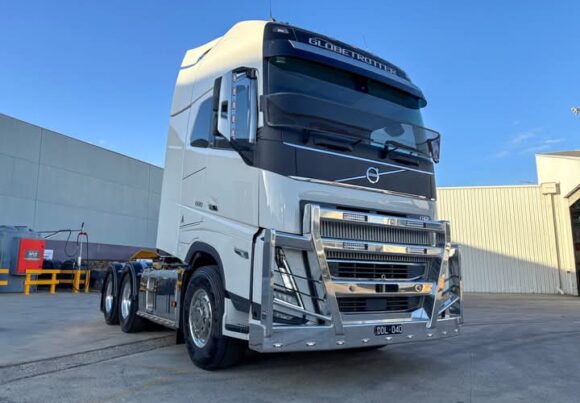 Acm5530 C1 Volvo Fh 11 2023+ 5a High Top 4 Led Insert Bullbar