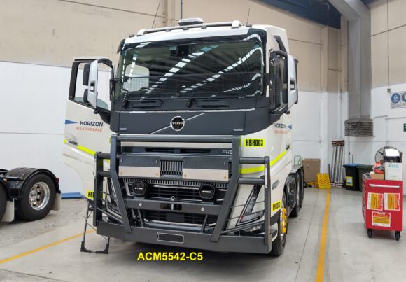 Acm5542 C5 Volvo Fh 11 2023+ 5a Road Train Bullbar 01 Web